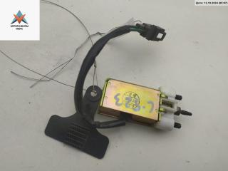 трос открывания лючка топливного бака Kia Carnival VQ 2005, 2.9 л., дизель, АКПП, серый, минивэн