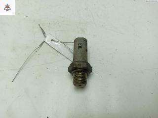 датчик давления масла Renault Megane 2 поколение 2004, 1.4 л., бензин, МКПП, синий, хетчбэк 5 дв.