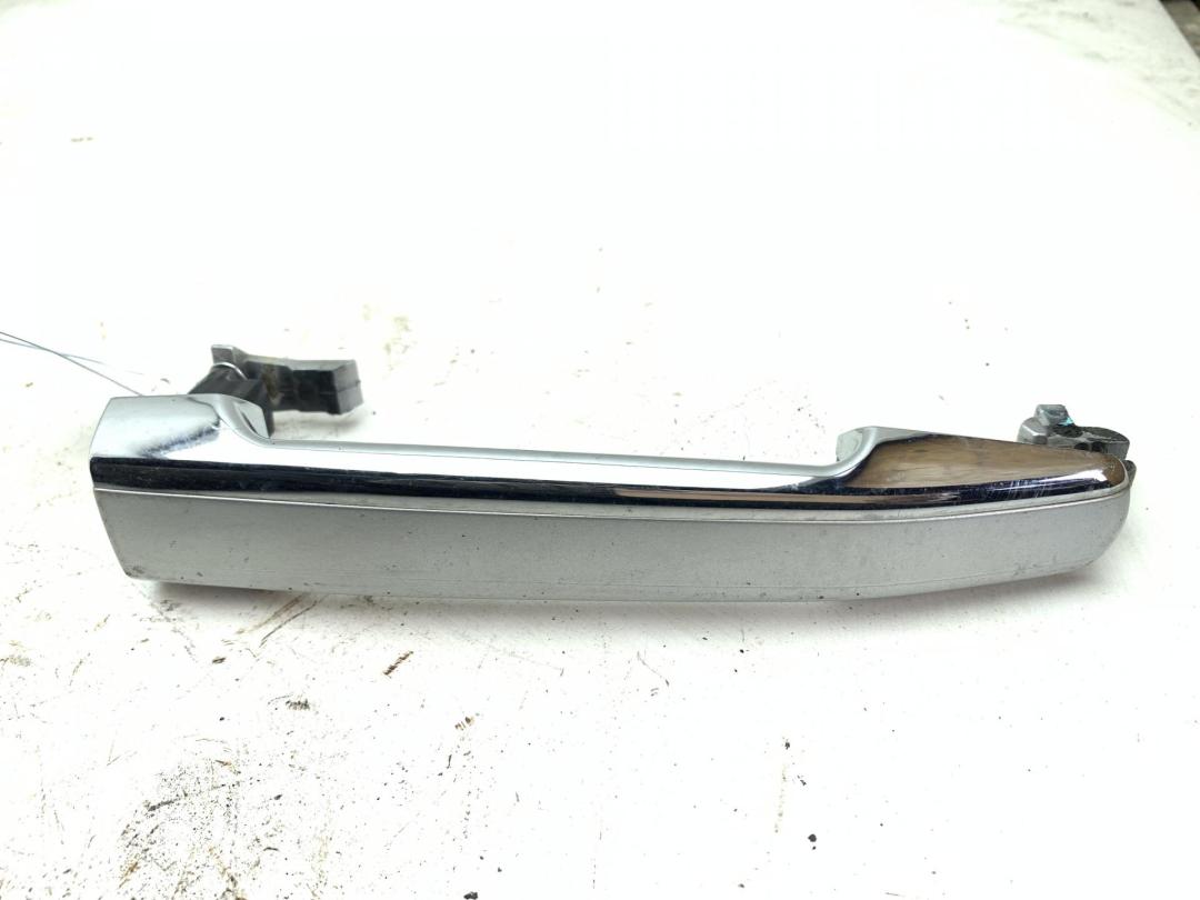 ручка наружная передняя правая Mercedes-Benz CLK-CLass C208 2000, 2.0 л., бензин, АКПП, серый, купе