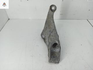 кронштейн двигателя Audi A4 B7 2005, 2.0 л., дизель, МКПП, серый, универсал, 8E0199307S