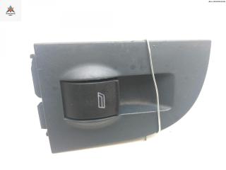 кнопка стеклоподъемника заднего левого Audi A6 4B/C5 1999, 2.5 л., дизель, МКПП, серый, седан