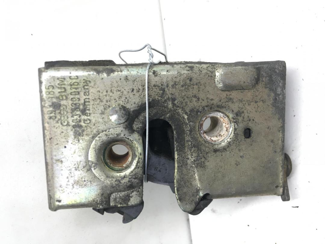 замок двери задней правой Audi 80 B3 1990, 1.8 л., бензин, АКПП, серый, седан, 893839016C