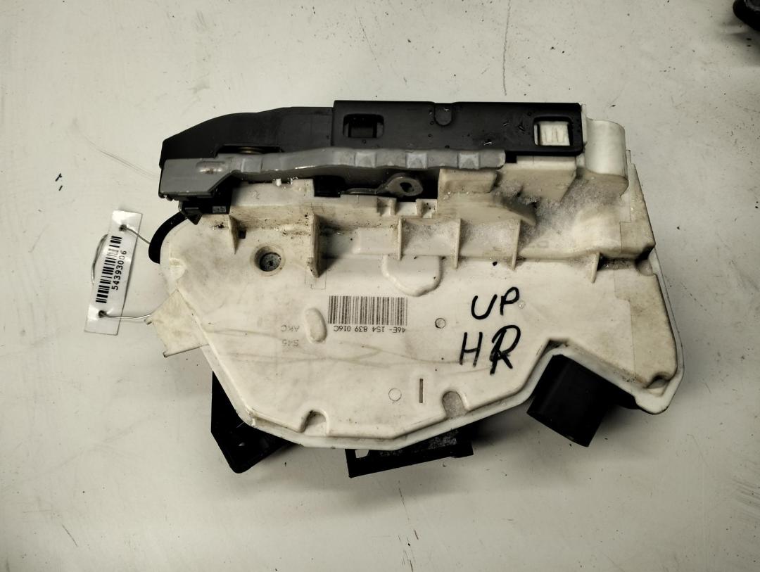 замок двери задней правой Volkswagen Up 2013, 1S4839016C