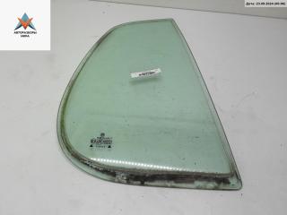 форточка задняя правая Volkswagen Polo 3 поколение 1997, 1.0 л., бензин, МКПП, красный, хетчбэк 5 дв.