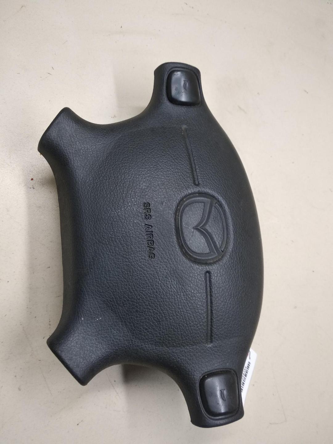 подушка безопасности водителя Mazda 323P BA 1997, 1.5 л., бензин, МКПП, зелёный, хетчбэк 3 дв.