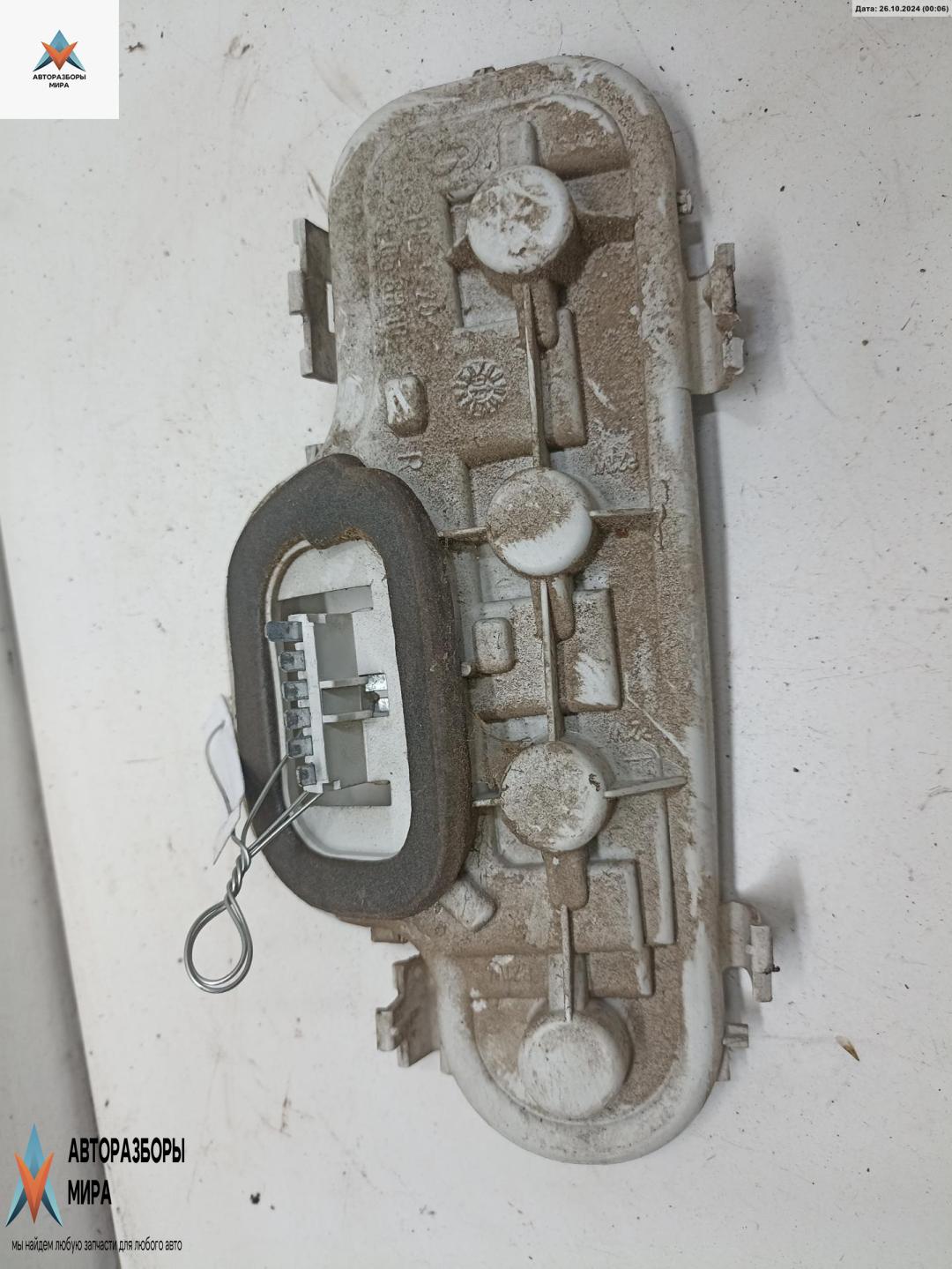 Плата фонаря заднего правого Opel Astra G 1999, 1.6 л., бензин, МКПП, синий, хетчбэк 5 дв. - фото №1