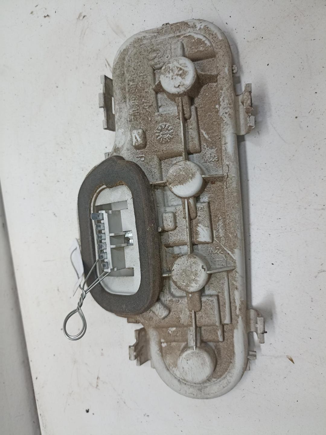 Плата фонаря заднего правого Opel Astra G 1999, 1.6 л., бензин, МКПП, синий, хетчбэк 5 дв. - фото №1