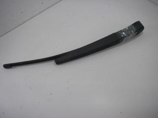 Щеткодержатель (поводок стеклоочистителя) задний BMW 3 E90/E91/E92/E93 2005, 2.0 л., дизель, МКПП, чёрный, универсал, 61627118206, 7118206