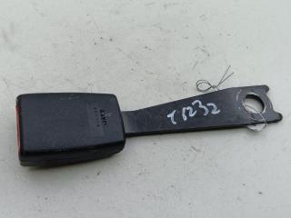 замок ремня безопасности Toyota Corolla 9 поколение (E120/E130) 2002, 1.6 л., бензин, МКПП, чёрный, хетчбэк 3 дв.