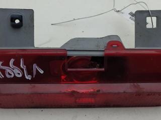 стоп-сигнал Toyota RAV4 XA20 2004, 2.0 л., дизель, МКПП, зелёный, внедорожник 3 дв.