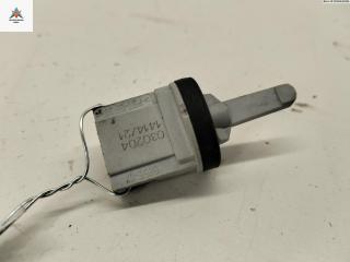 датчик температуры Volkswagen Touran 1 поколение 2004, 2.0 л., дизель, МКПП, серый, минивэн, 1K0907543A