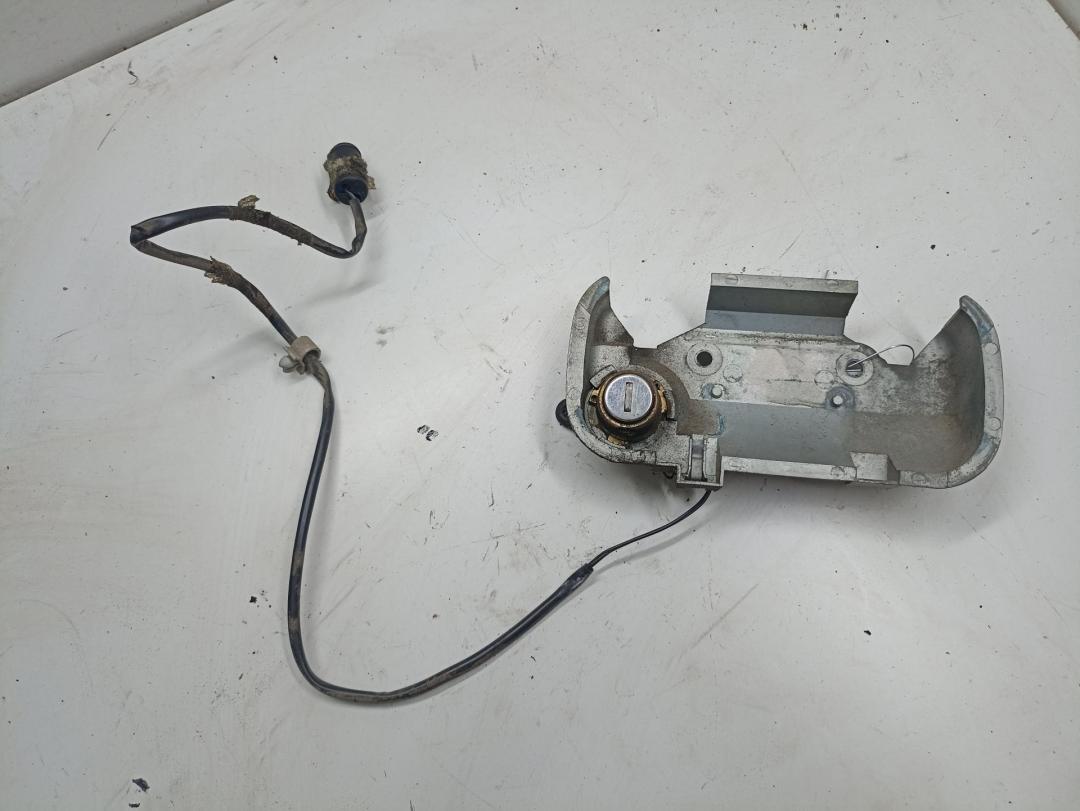 личинка дверного замка Opel Astra F 1997, 1.4 л., бензин, МКПП, зелёный, универсал