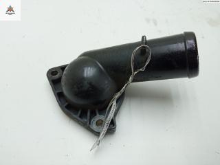 фланец (тройник) системы охлаждения Hyundai Sonata YF 2010, 2.0 л., бензин, МКПП, чёрный, седан, 256302GXXX