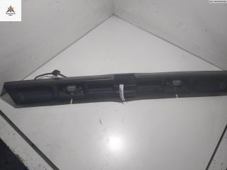 накладка подсветки номера Nissan Primera P11 1998, 2.0 л., бензин, МКПП, красный, седан