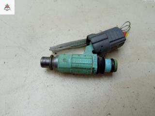 форсунка Mitsubishi Carisma 1 поколение 1997, 1.6 л., бензин, МКПП, серый, седан, CDH210