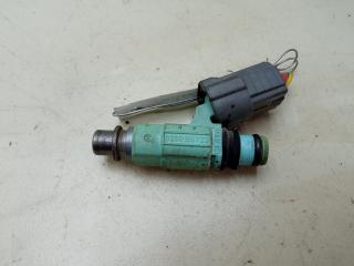 форсунка Mitsubishi Carisma 1 поколение 1997, 1.6 л., бензин, МКПП, серый, седан, CDH210