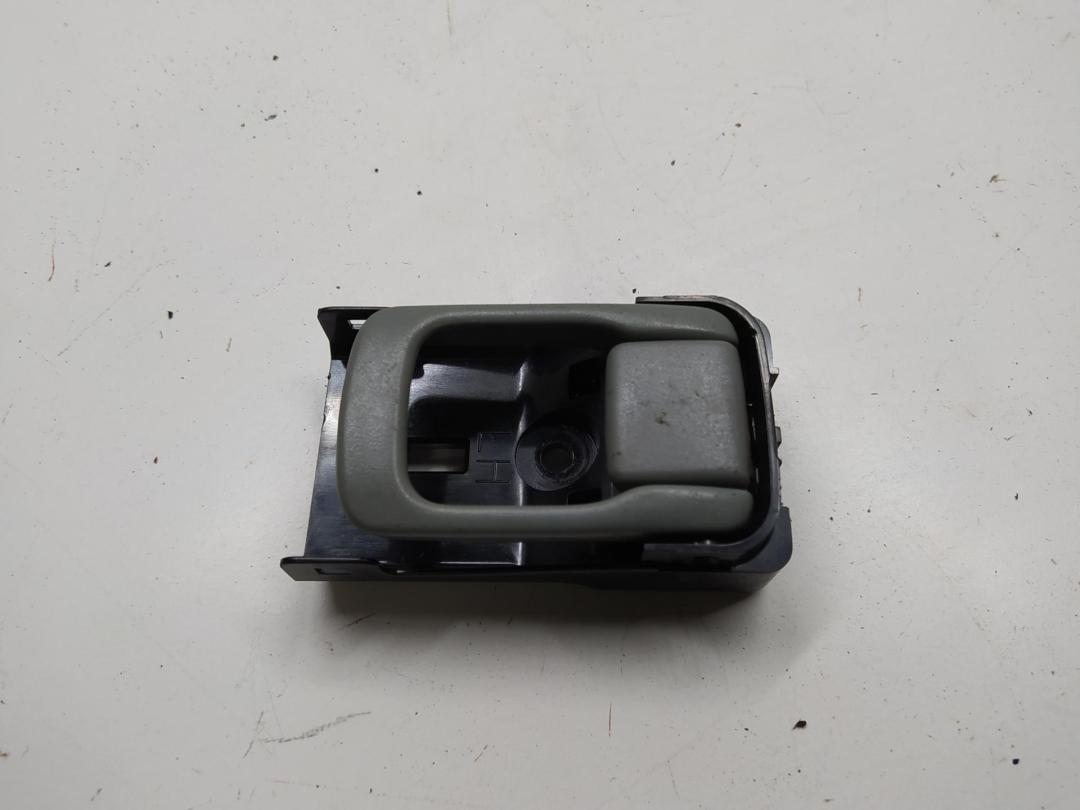 ручка внутренняя задняя левая Nissan Micra K11 1998, 1.3 л., бензин, АКПП, зелёный, хетчбэк 5 дв.
