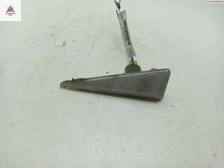 повторитель передний правый Renault Megane 2 поколение 2003, 1.6 л., бензин, МКПП, зелёный, универсал, 8200027151