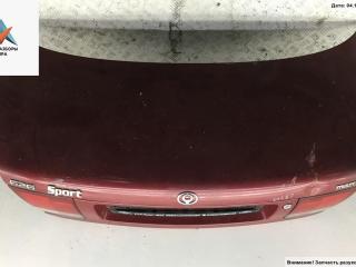 крышка багажника Mazda 626 GE [рестайлинг] 1995, красный, седан