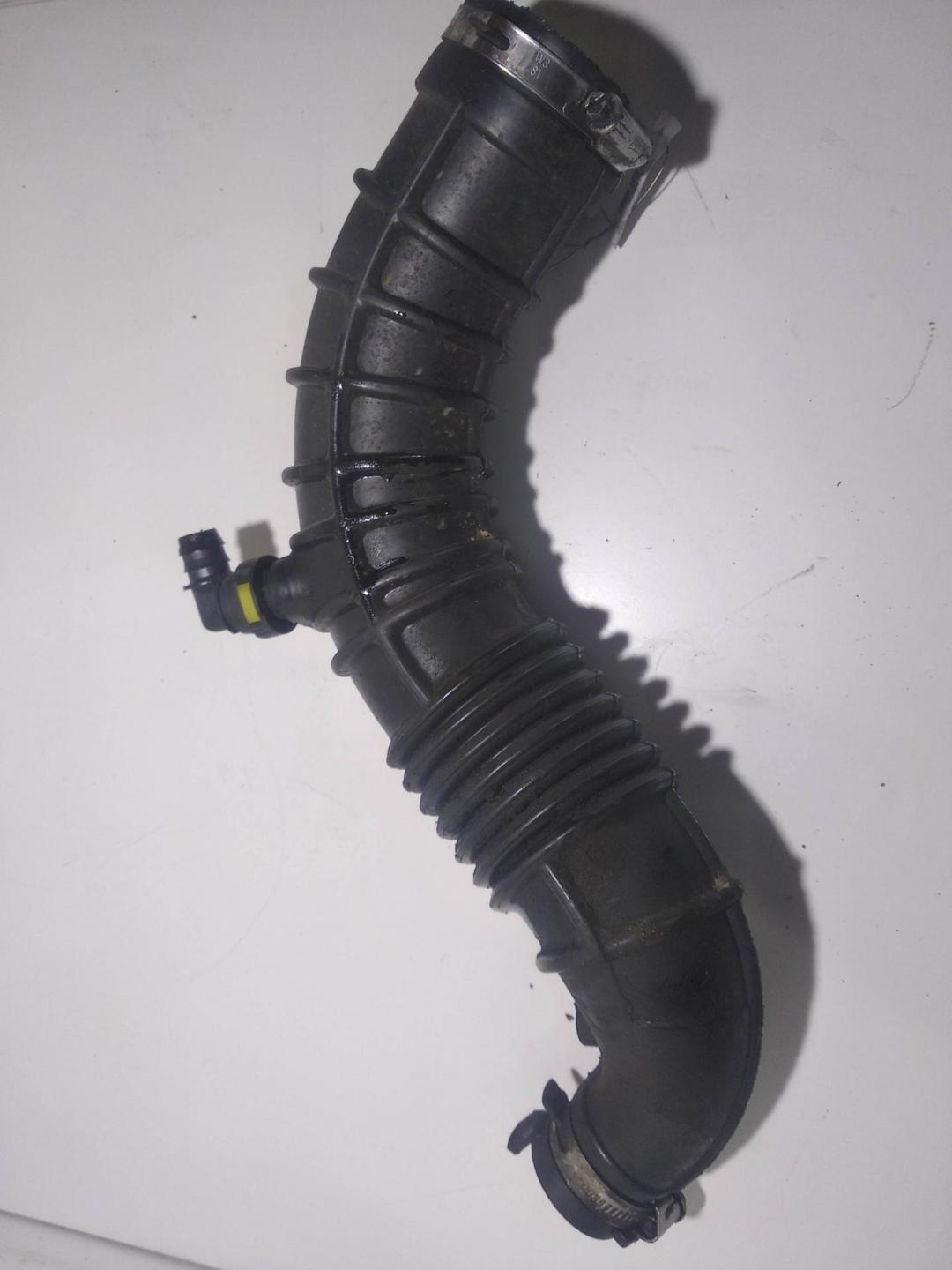 патрубок турбины Nissan Qashqai J10 2008, 1.5 л., дизель