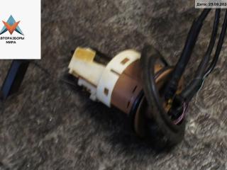 датчик уровня топлива Toyota Yaris P1 [рестайлинг] 2004, 1.4 л., дизель, МКПП, серый, хетчбэк 3 дв.