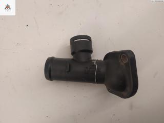 корпус термостата Volkswagen Passat B6 2005, 2.0 л., дизель, МКПП, чёрный, универсал, 03G121121D