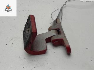 петля крышки багажника Volkswagen Golf 3 поколение 1997, красный, хетчбэк 5 дв.