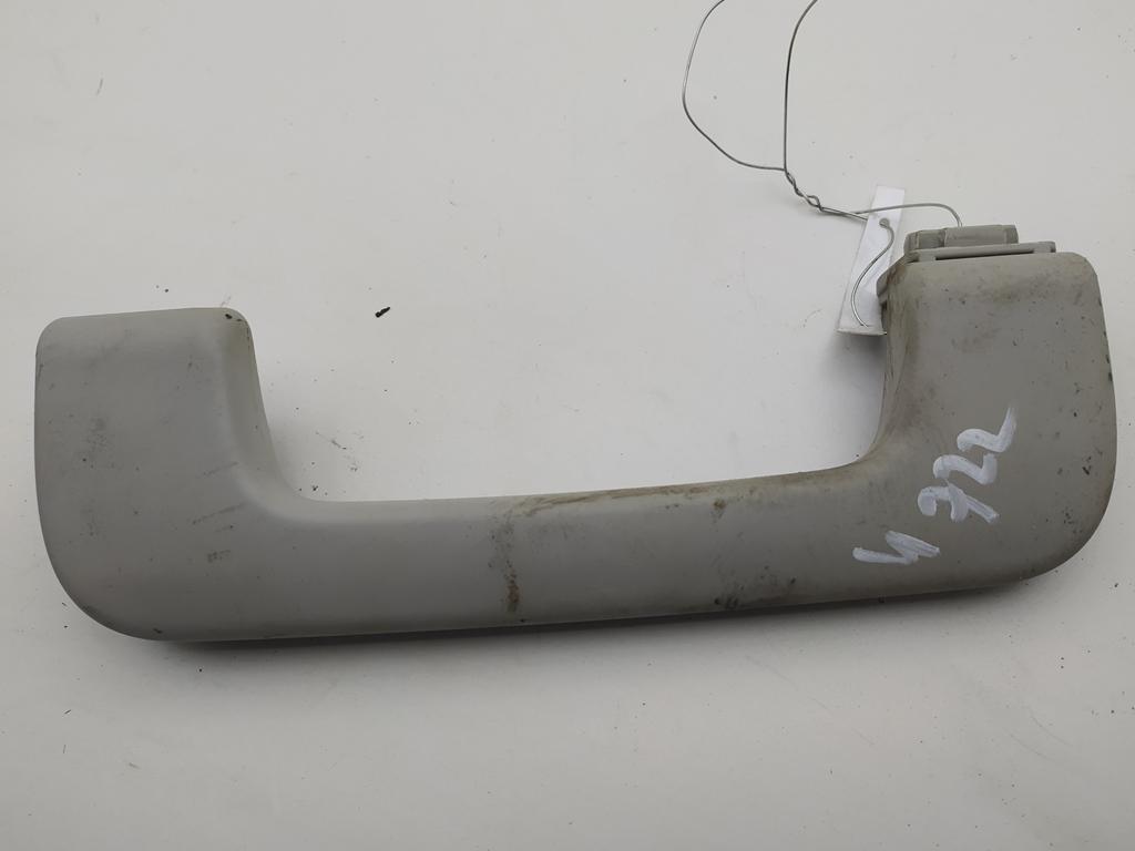 ручка внутренняя потолочная Audi A4 B7 2005, 2.0 л., дизель, МКПП, серый, седан, 8E0857607
