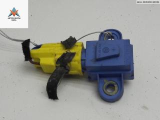датчик AirBag Volkswagen Golf 5 поколение 2005, 1.9 л., дизель, МКПП, серый, хетчбэк 3 дв., 1K0955557A
