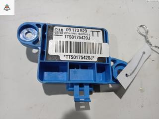 датчик AirBag Opel Omega B [рестайлинг] 2000, 2.2 л., бензин, МКПП, белый, универсал, 09173929