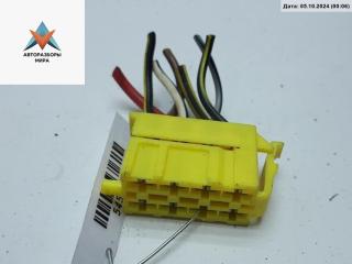 разъем (фишка) проводки Volkswagen Passat B3 1990, 1.8 л., бензин, МКПП, красный, универсал, 357971971A