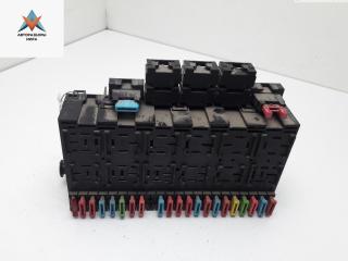 блок реле Volkswagen Passat B4 1994, 1.9 л., дизель, МКПП, красный, универсал