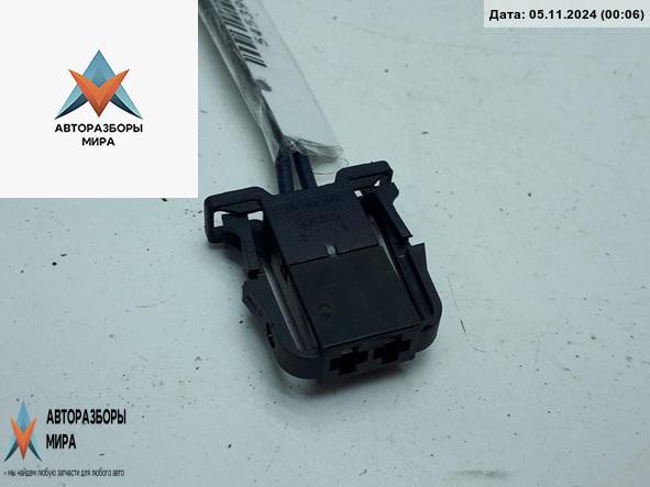 разъем (фишка) проводки Volkswagen Passat B6 2005, 1.6 л., бензин, МКПП, синий, универсал, 1J0972023 - фото №1
