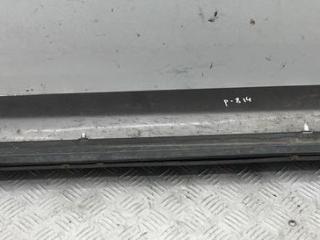 Накладка на порог наружная левая Hyundai Terracan 1 поколение 2003, серый, внедорожник 5 дв., 87781H1020