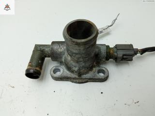 фланец (тройник) системы охлаждения Suzuki Liana 1 поколение 2001, 1.6 л., бензин, МКПП, серый, хетчбэк 5 дв.