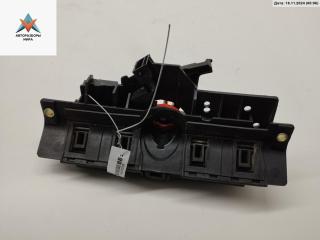 ручка крышки багажника Audi A6 4B/C5 1998, синий, универсал, 4B0827565H