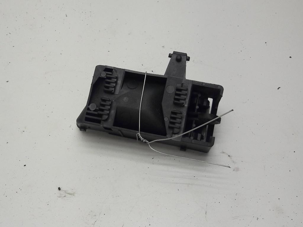 ручка внутренняя передняя правая Volkswagen Jetta 1991, 1.6 л., бензин, МКПП, синий, седан