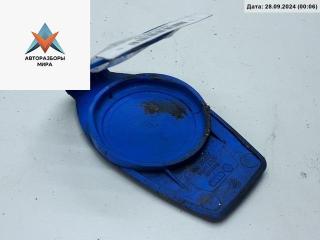 крышка бачка омывателя Volkswagen Passat B5 1999, 1.6 л., бензин, МКПП, зелёный, универсал, 8D0955455