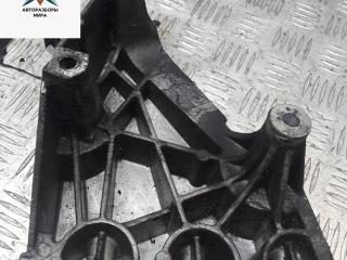 кронштейн двигателя Skoda Fabia 1 поколение (6Y) [рестайлинг] 2005, 1.9 л., дизель, МКПП, жёлтый, хетчбэк 5 дв.