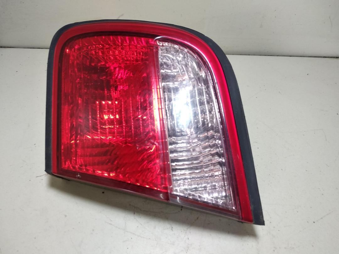 фонарь крышки багажника правый Mazda Xedos 9 2000, 2.5 л., бензин, АКПП, серый, седан, TC92-51-3F0