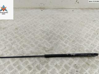 амортизатор капота Volkswagen Passat B5 1999, седан, 3B0823359B