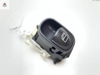 кнопка стеклоподъемника заднего правого Mercedes-Benz C-Класс W203/S203/CL203 [рестайлинг] 2006, 2.2 л., дизель, МКПП, серый, универсал, 2038200210