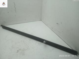 Молдинг стекла двери передней правой внутренний Renault Trafic 3 поколение 2015, 1.6 л., дизель, МКПП, белый, микроавтобус