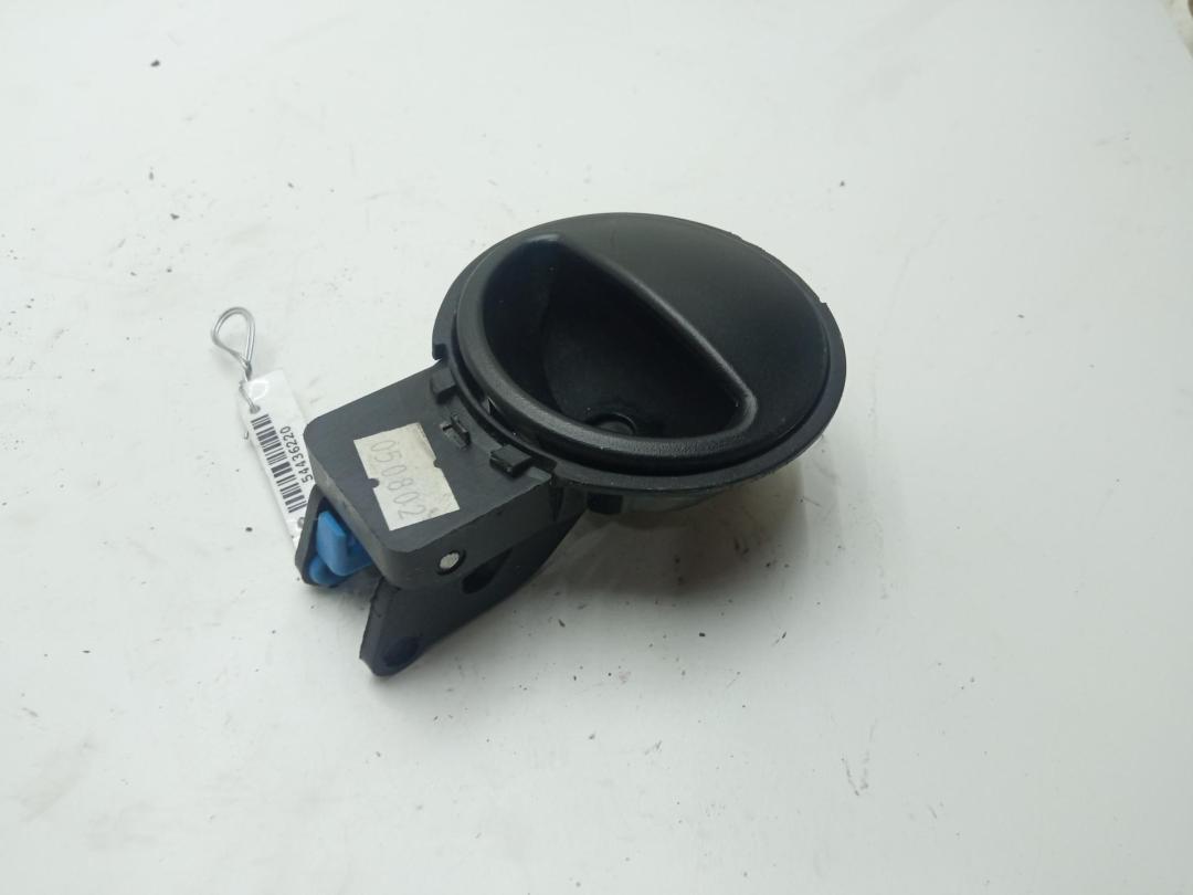 ручка внутренняя передняя правая Chevrolet Kalos (Aveo) 2005, 1.2 л., бензин, МКПП, красный, хетчбэк 5 дв.