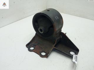 подушка крепления КПП Mitsubishi Galant 7 поколение 1995, 1.8 л., бензин, МКПП, зелёный, седан