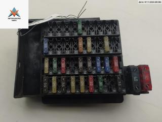 блок предохранителей Mercedes-Benz Vito-1 W638 2001, 2.2 л., дизель, АКПП, чёрный, микроавтобус
