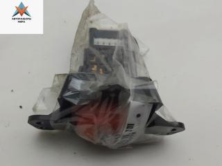 кнопка аварийной сигнализации Nissan Almera Tino V10 [рестайлинг] 2004, 2.2 л., дизель, МКПП, серый, минивэн