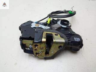 замок двери передней правой Toyota Avensis 2 поколение (T250) 2005, 2.0 л., дизель, МКПП, серый, универсал