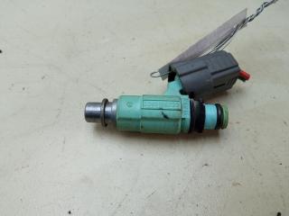 форсунка Mitsubishi Carisma 1997, 1.6 л., бензин, МКПП, серый, седан, CDH210