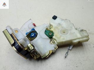 замок двери задней правой Subaru Impreza 2 поколение (GD/GG) [рестайлинг] 2002, 2.0 л., бензин, МКПП, синий, седан, 61100FE040